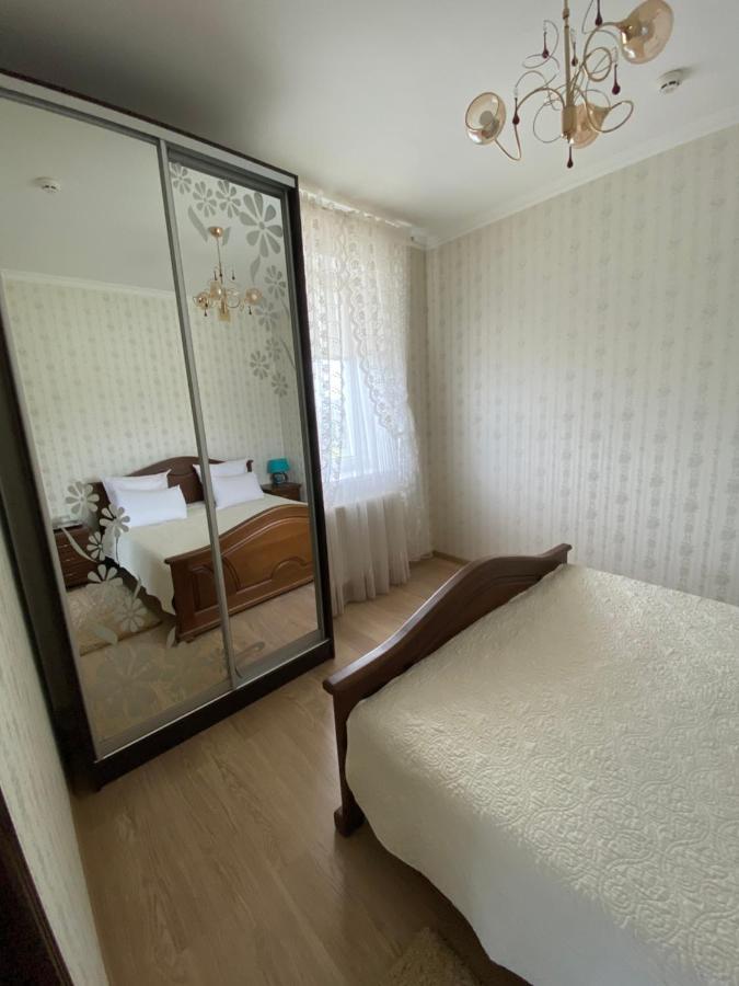 Motel Sarny  エクステリア 写真