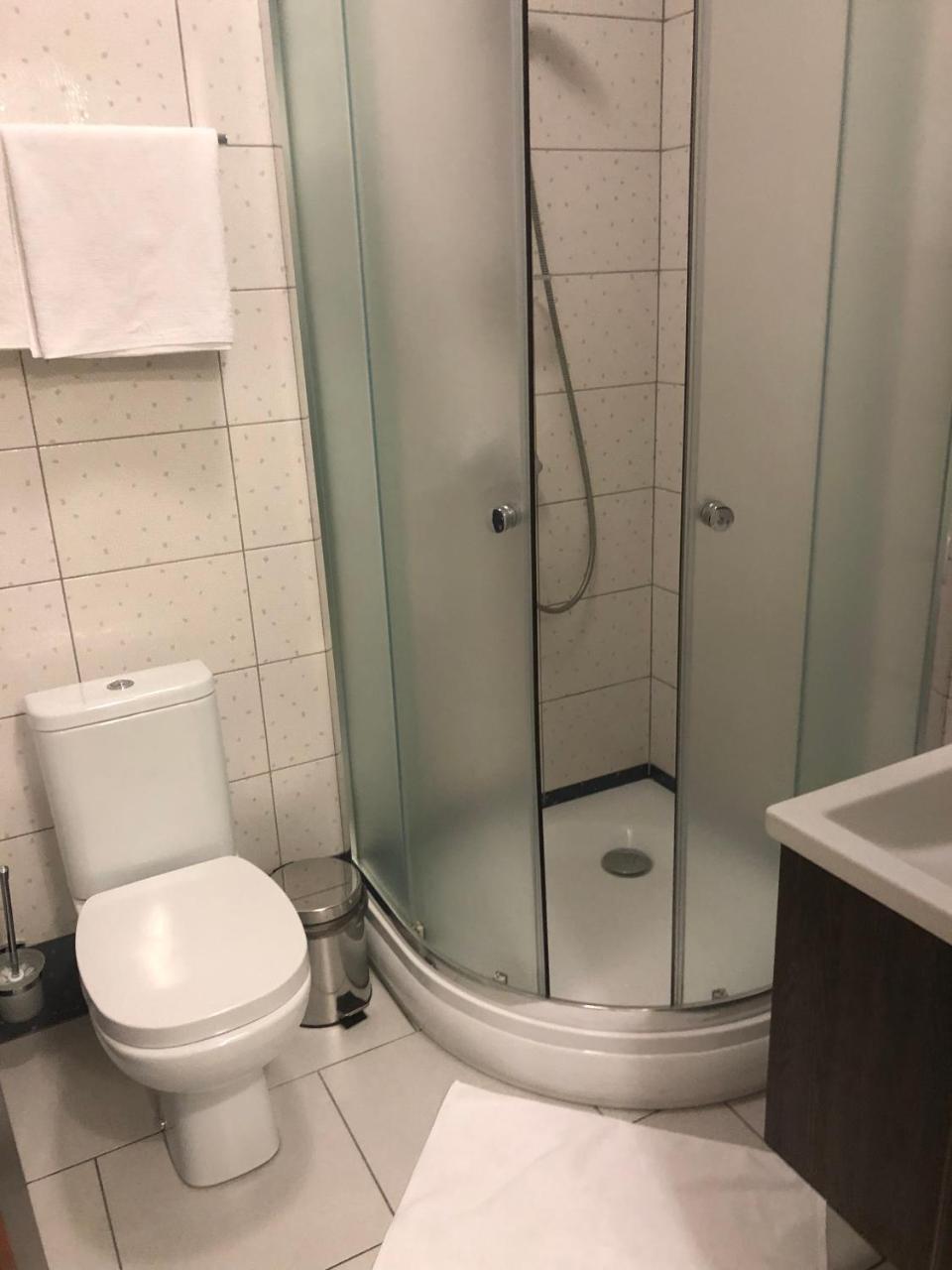Motel Sarny  エクステリア 写真